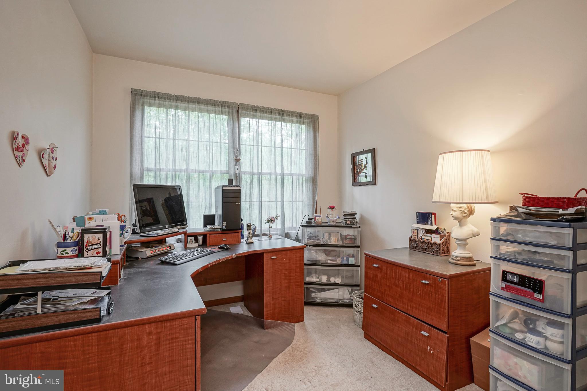 5 Meadowbrook Drive Shamong, NJ 08088 - Photo 21 of 39 a room with furniture window and a lamp