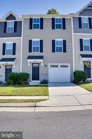 a house that has a lots of windows in it