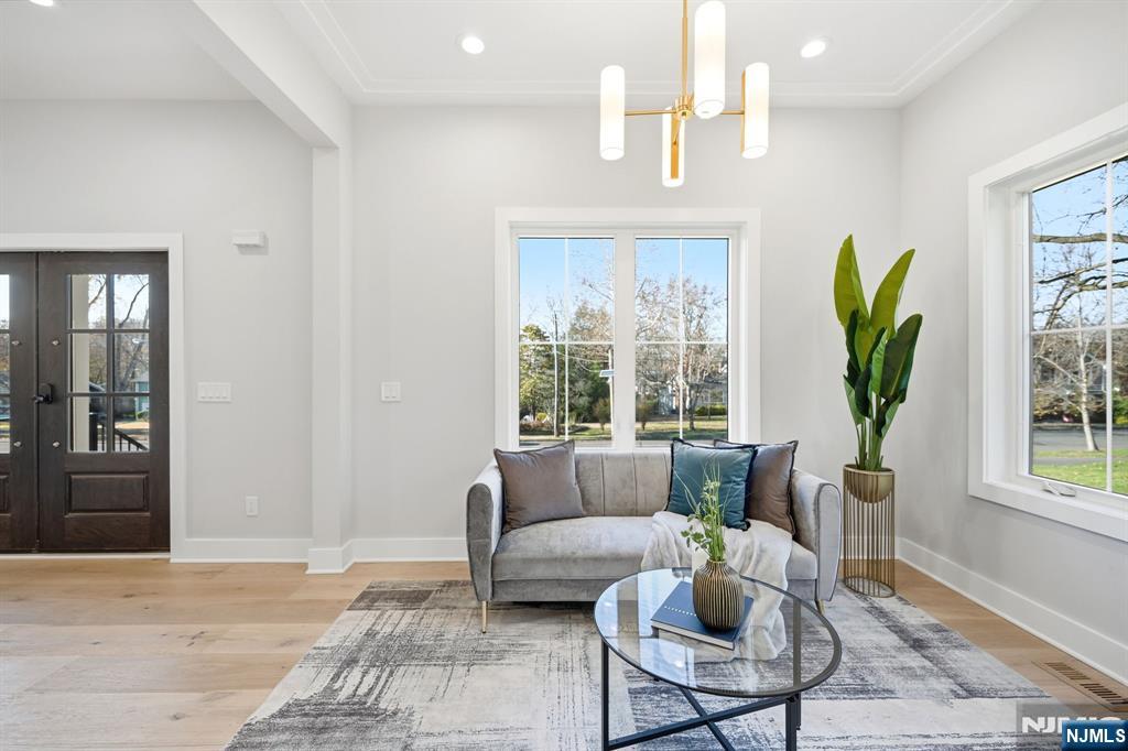 11 Rale Terrace Livingston, NJ 07039 - Photo 4 of 50