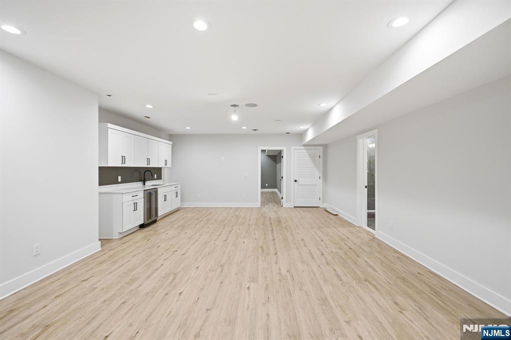 11 Rale Terrace Livingston, NJ 07039 - Photo 45 of 50