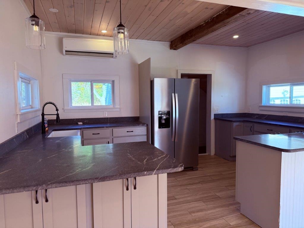 47 Highway 118 Canaan, NH 03741 - Photo 4 of 43