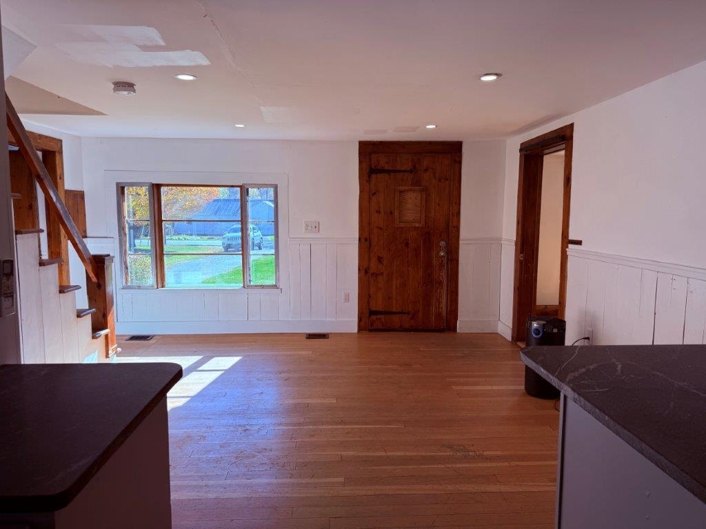 47 Highway 118 Canaan, NH 03741 - Photo 8 of 43