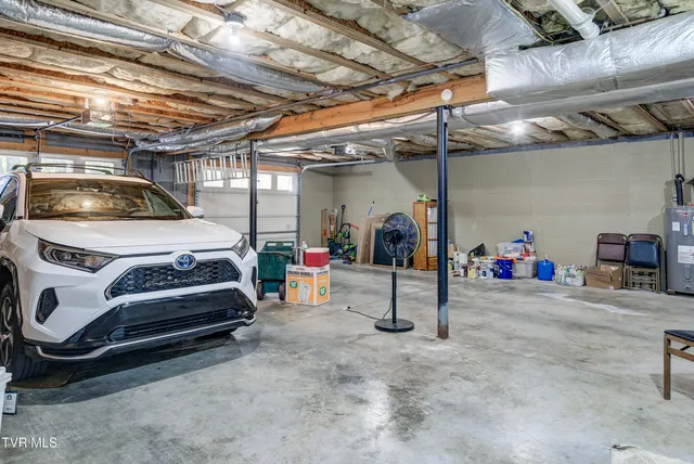 $489,900 | 144 Blue Bird Drive, Johnson City, TN 37601