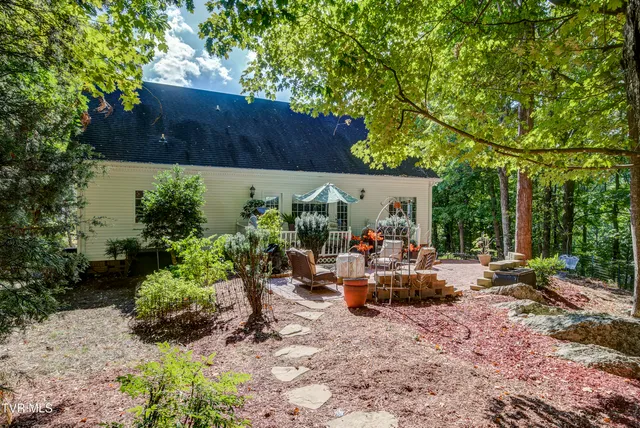 $489,900 | 144 Blue Bird Drive, Johnson City, TN 37601