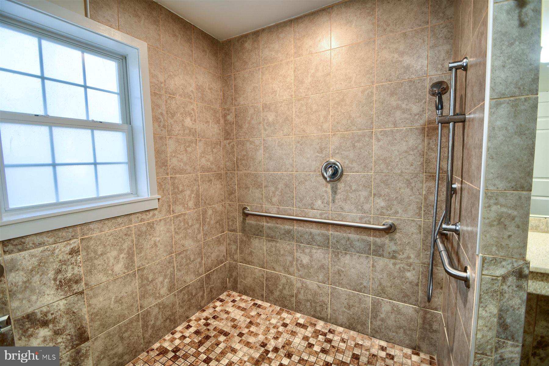 401 Dalton Road Oxford, PA 19363 - Photo 17 of 37 a bathroom with a shower