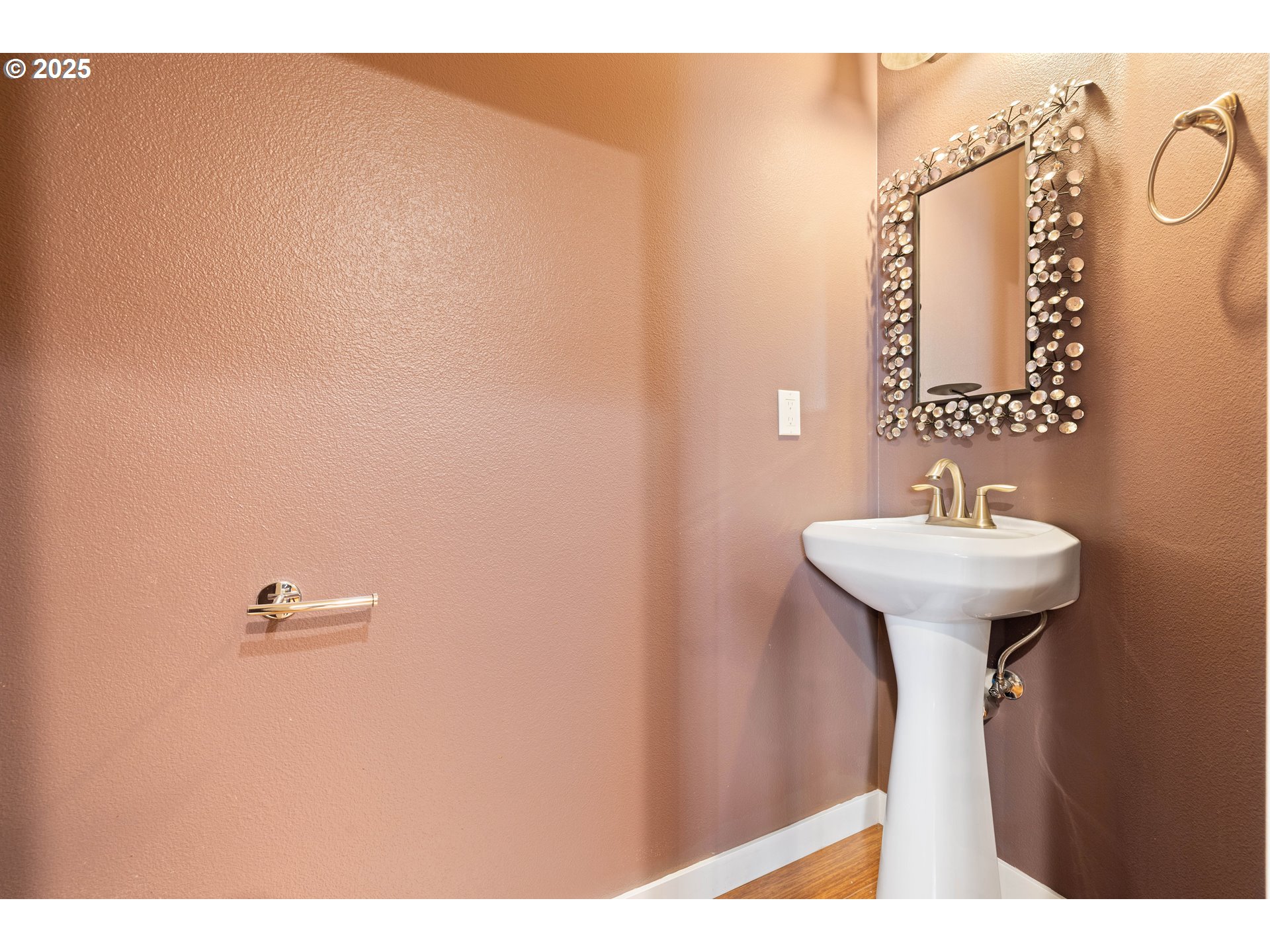 11464 Southwest 96th Avenue Portland, OR 97223 - Photo 14 of 43