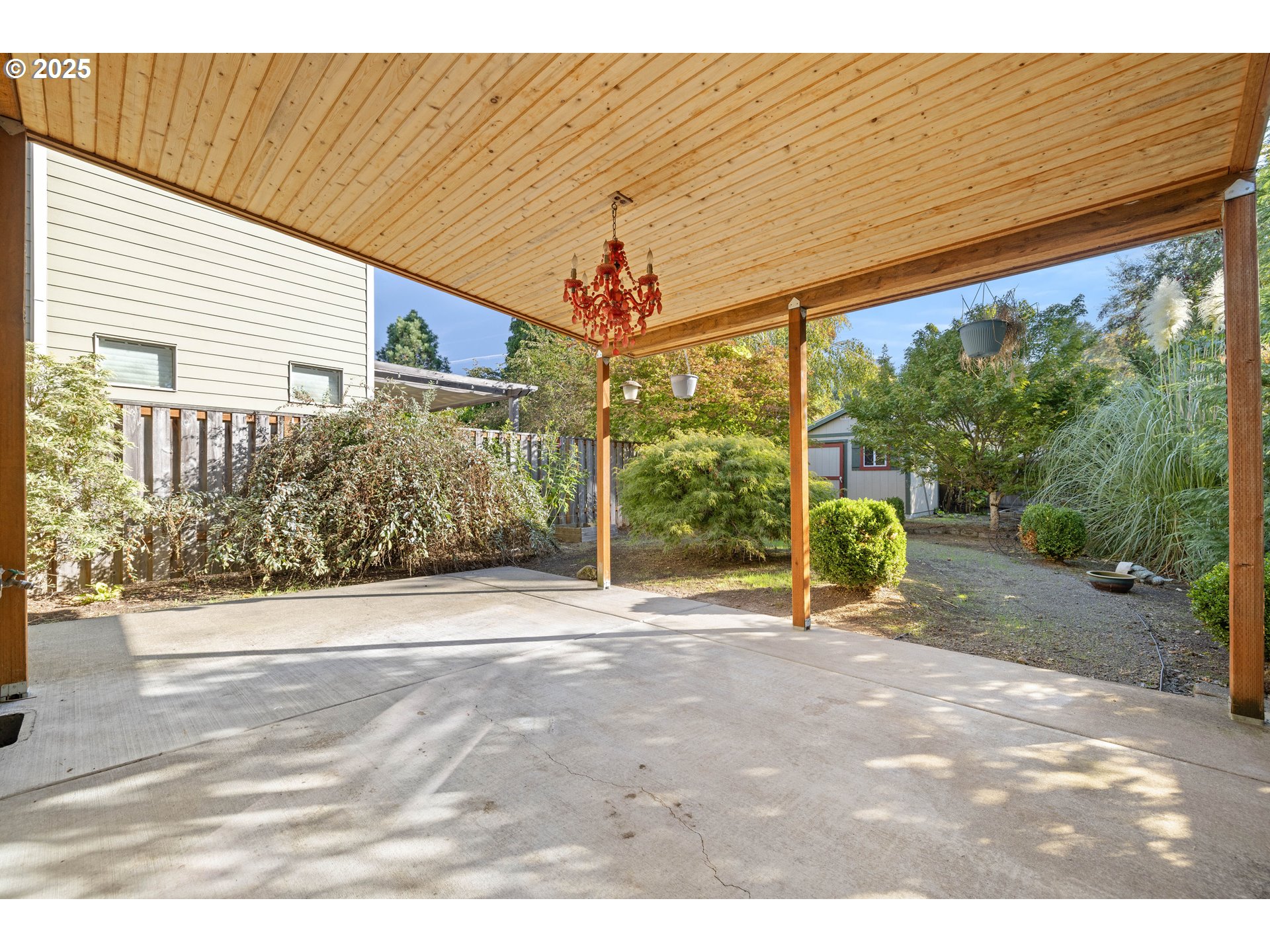11464 Southwest 96th Avenue Portland, OR 97223 - Photo 29 of 43