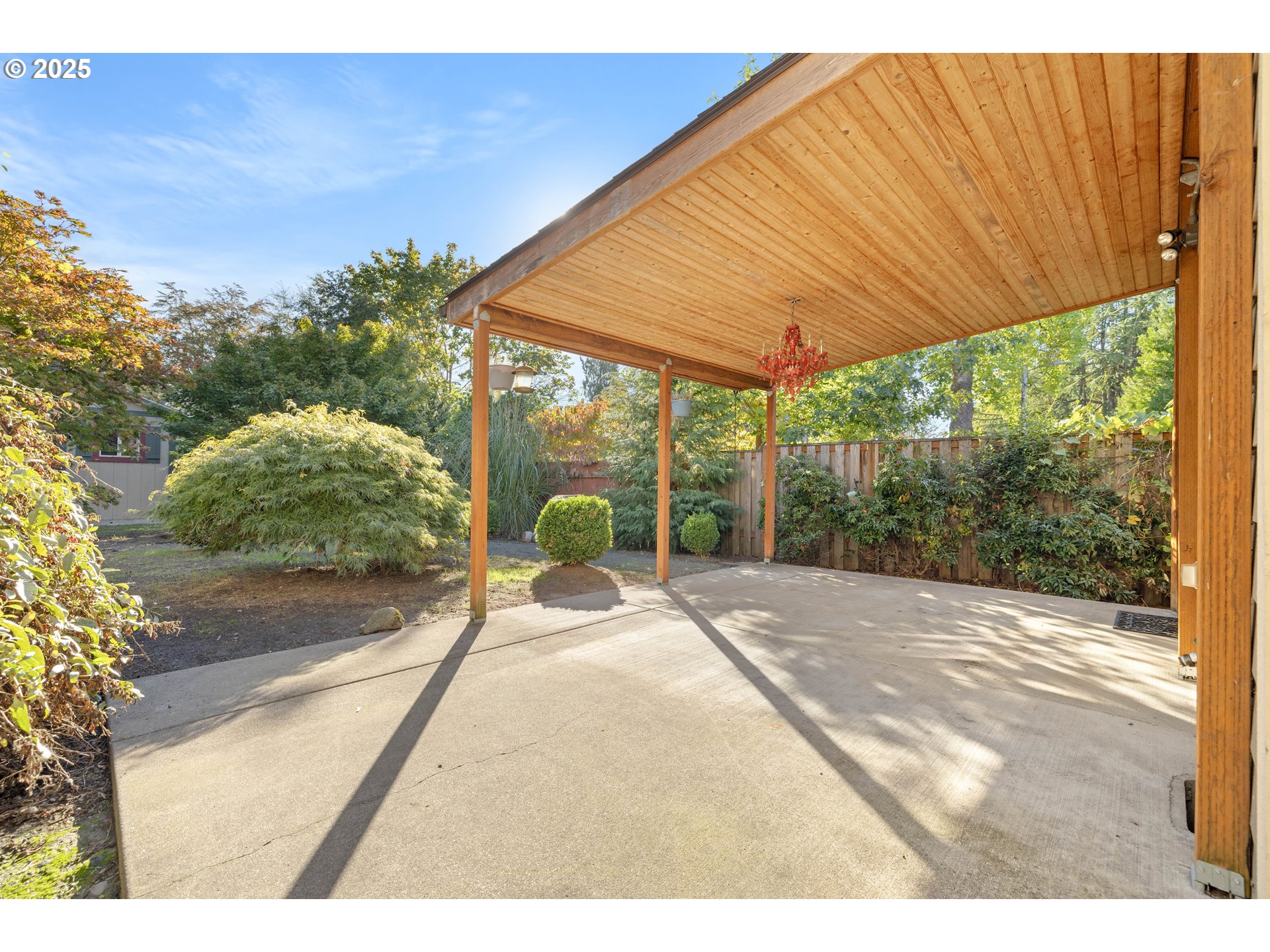 11464 Southwest 96th Avenue Portland, OR 97223 - Photo 31 of 43