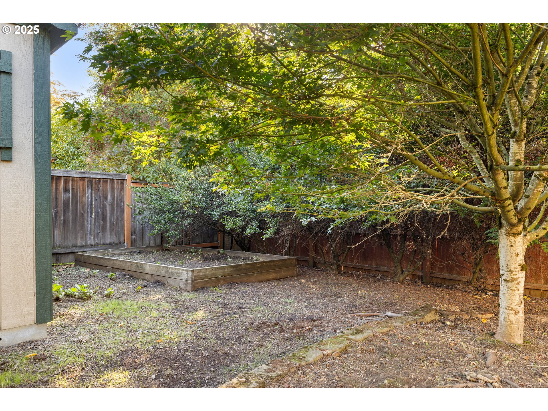 11464 Southwest 96th Avenue Portland, OR 97223 - Photo 33 of 43