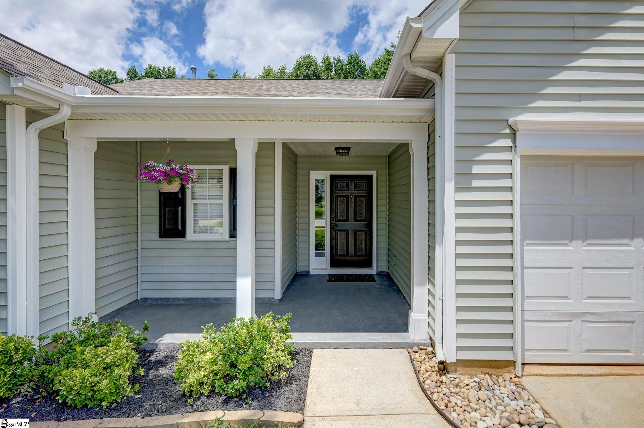 319 Highgate Circle Greer, SC 29650 - Photo 2 of 36