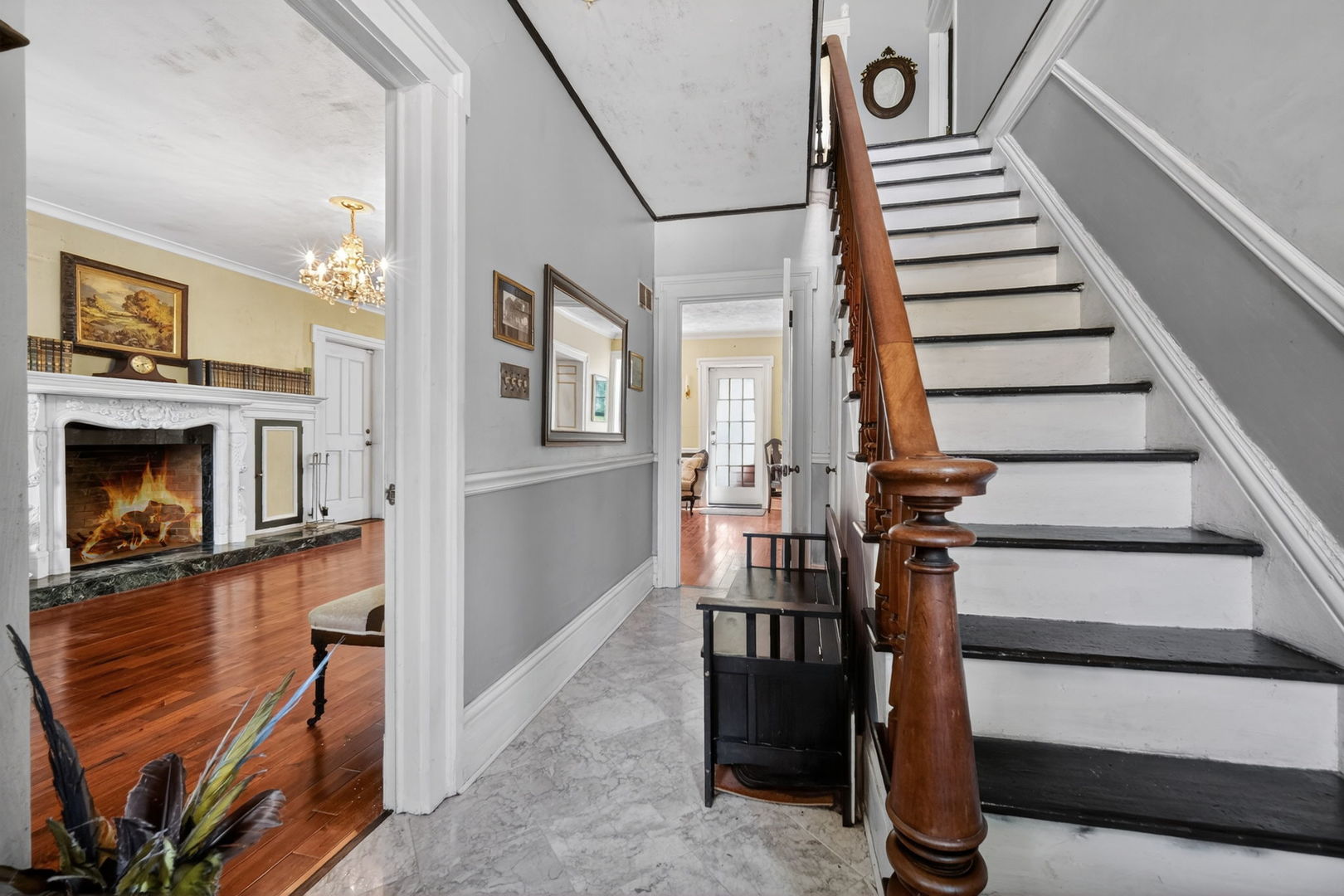 36W927 Red Gate Road St. Charles, IL 60175 - Photo 12 of 47