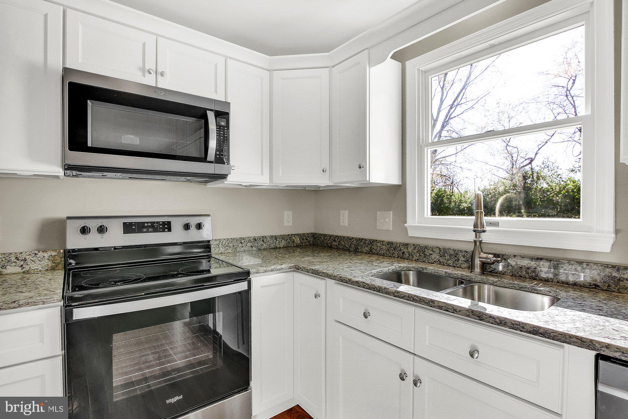 344 Old Chestnut Road Elkton, MD 21921 - Photo 14 of 33 Double Sink with Views of Private Backyard