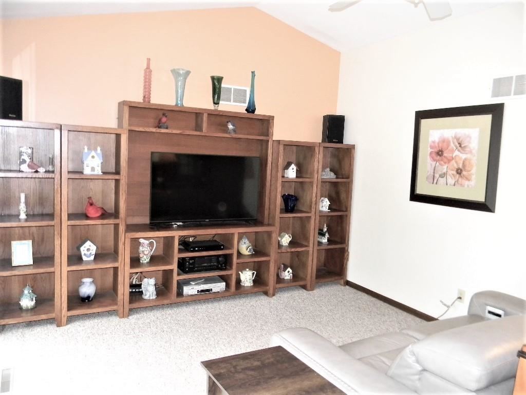 6251 Blyth Road Caledonia, IL 61011 - Photo 48 of 98 Gallery Image 48