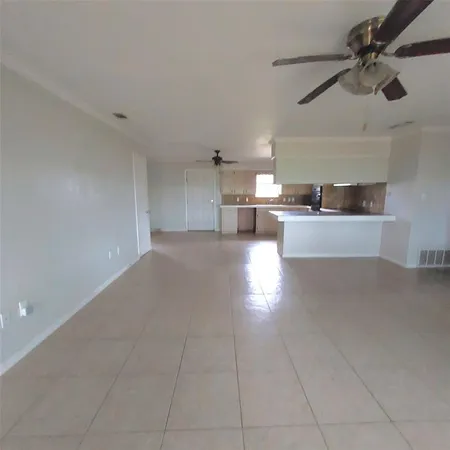 $165,000 | 986 Us-84 Street West, Teague, TX 75860