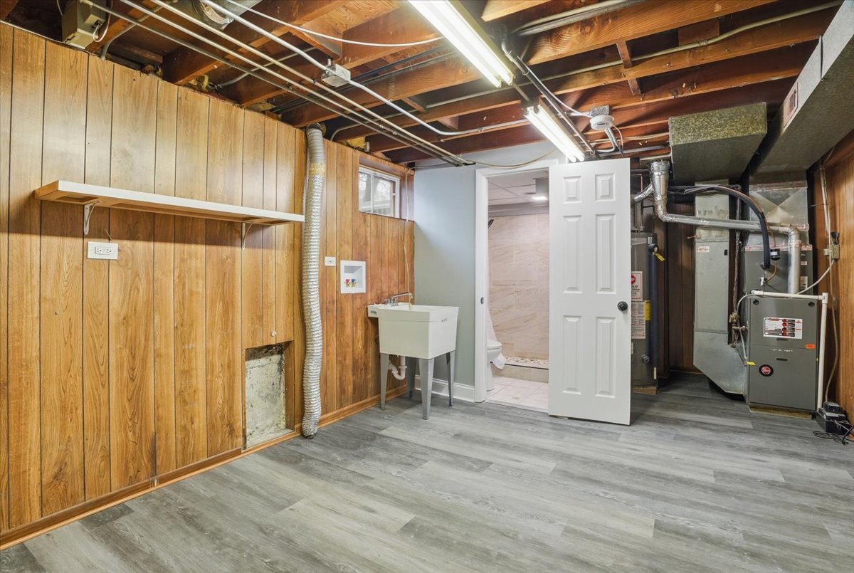 2320 West Cheyenne Road Waukegan, IL 60087 - Photo 15 of 18