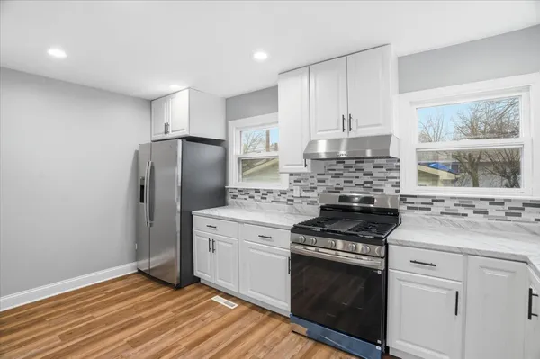 $260,000 | 2320 West Cheyenne Road, Waukegan, IL 60087