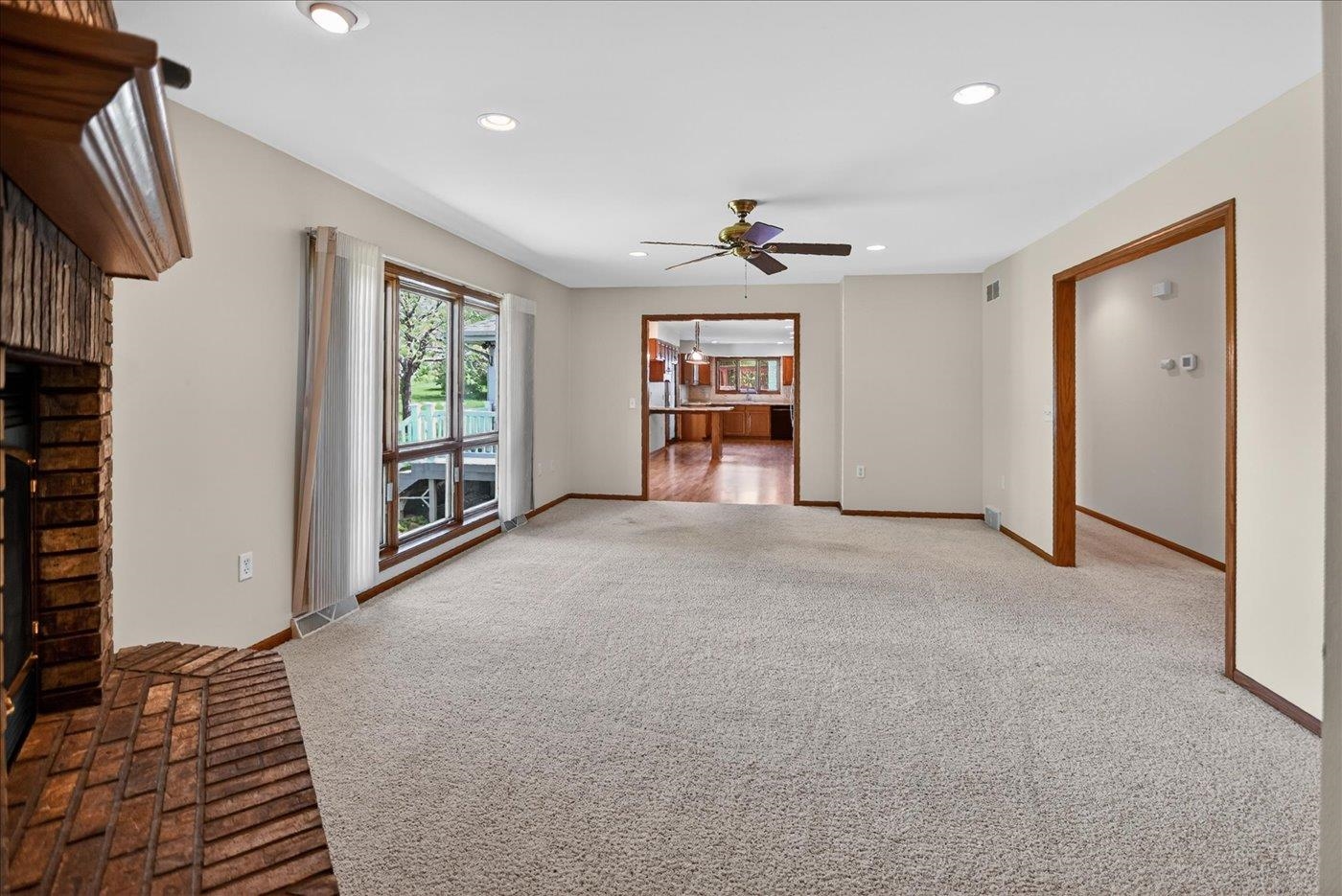 409 Badger Lane Waunakee, WI 53597 - Photo 23 of 51
