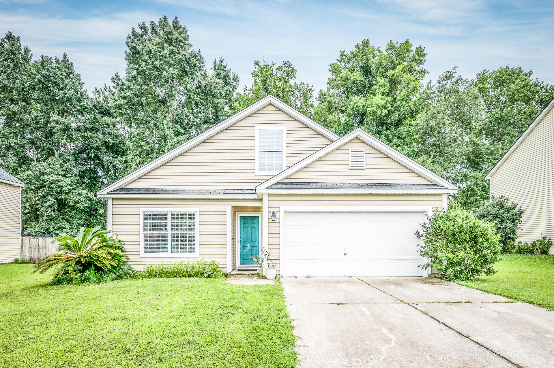 621 State Rd S-8-977 Moncks Corner, SC 29461 - Photo 1 of 27 621Resinwood-bright-01