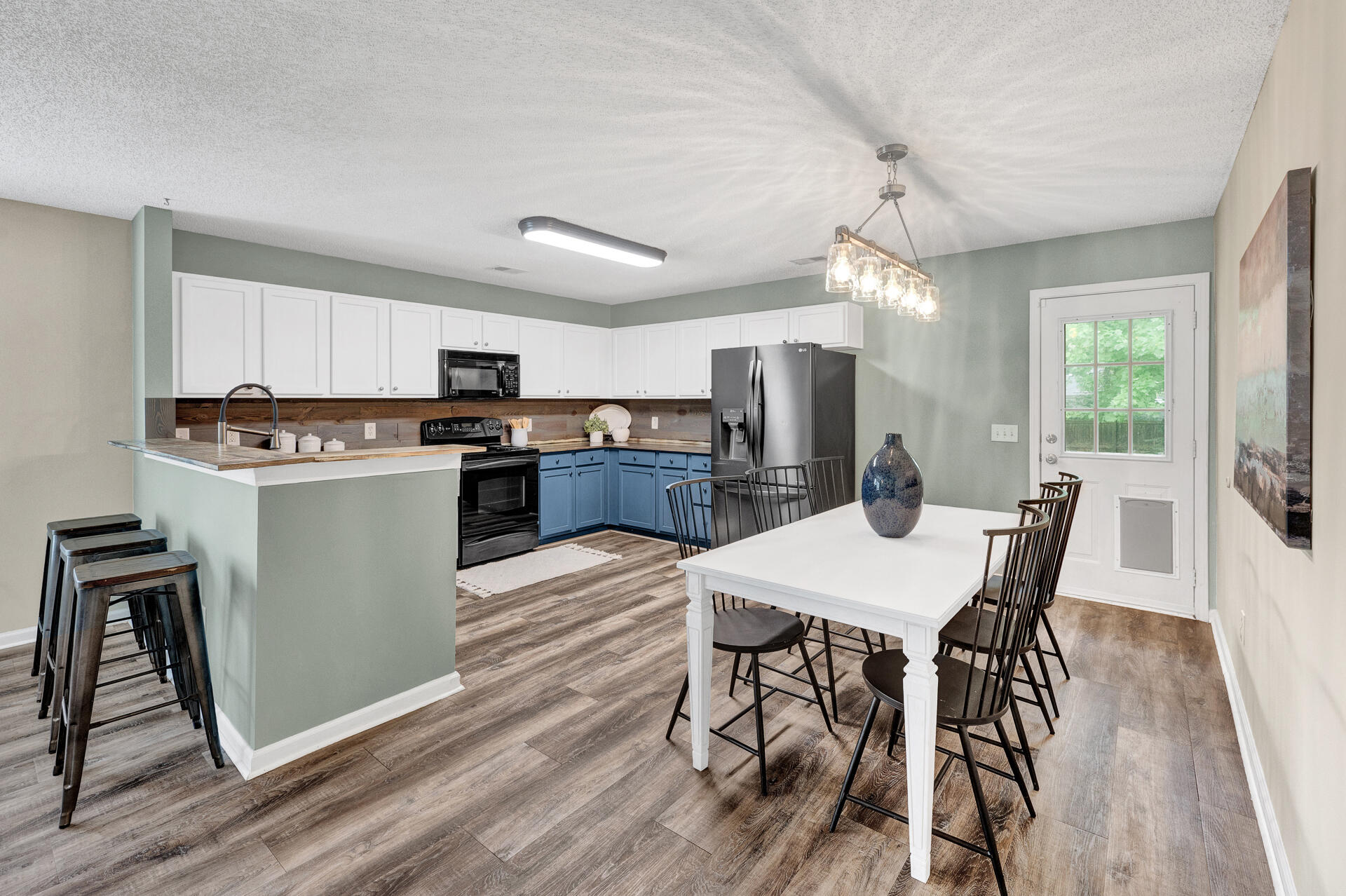 621 State Rd S-8-977 Moncks Corner, SC 29461 - Photo 8 of 27 621Resinwood-07