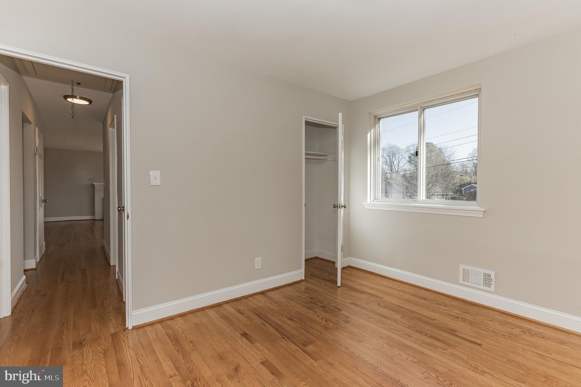 3708 Ridge Road Annandale, VA 22003 - Photo 14 of 30 Gallery Image 14