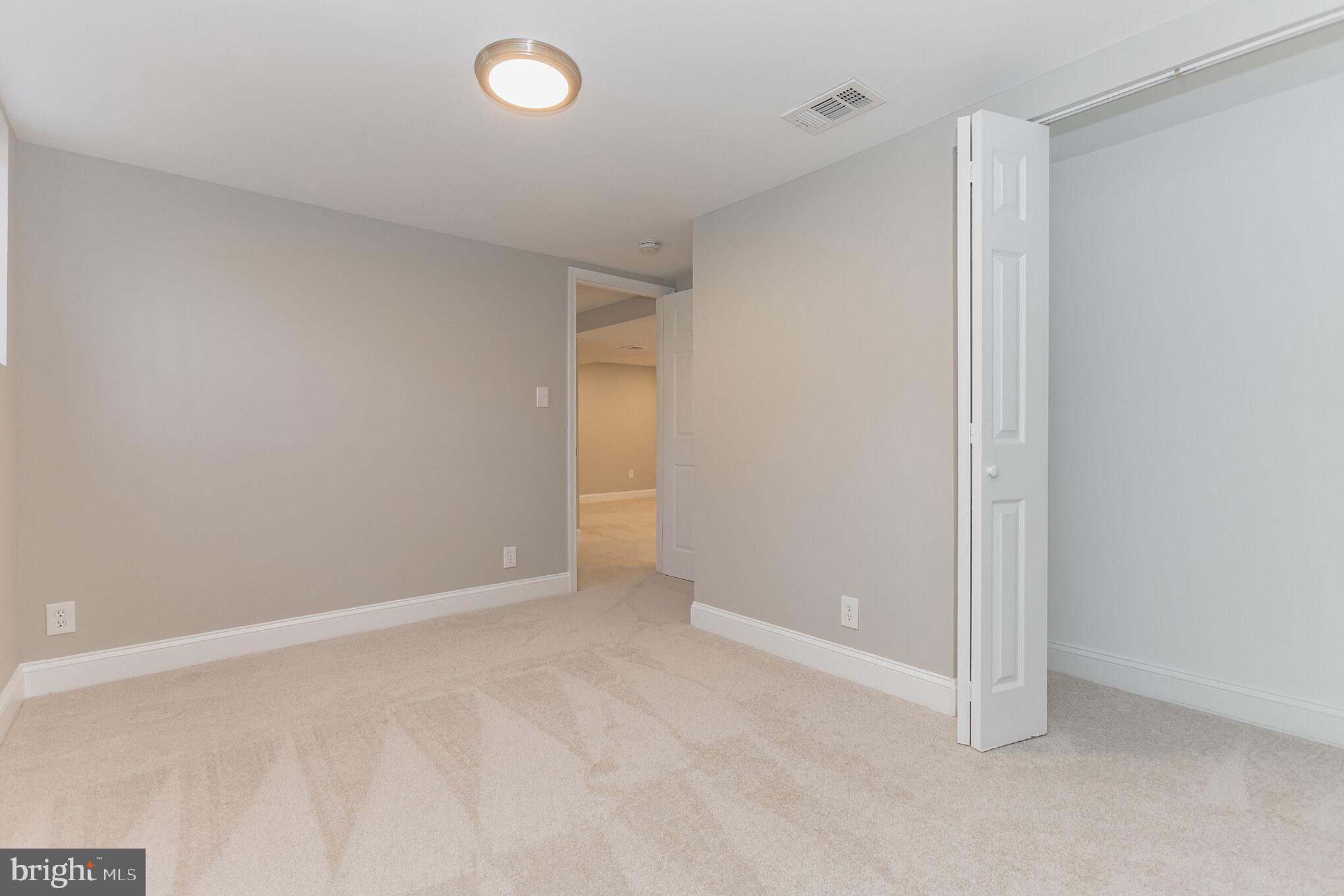 3708 Ridge Road Annandale, VA 22003 - Photo 22 of 30 Gallery Image 22