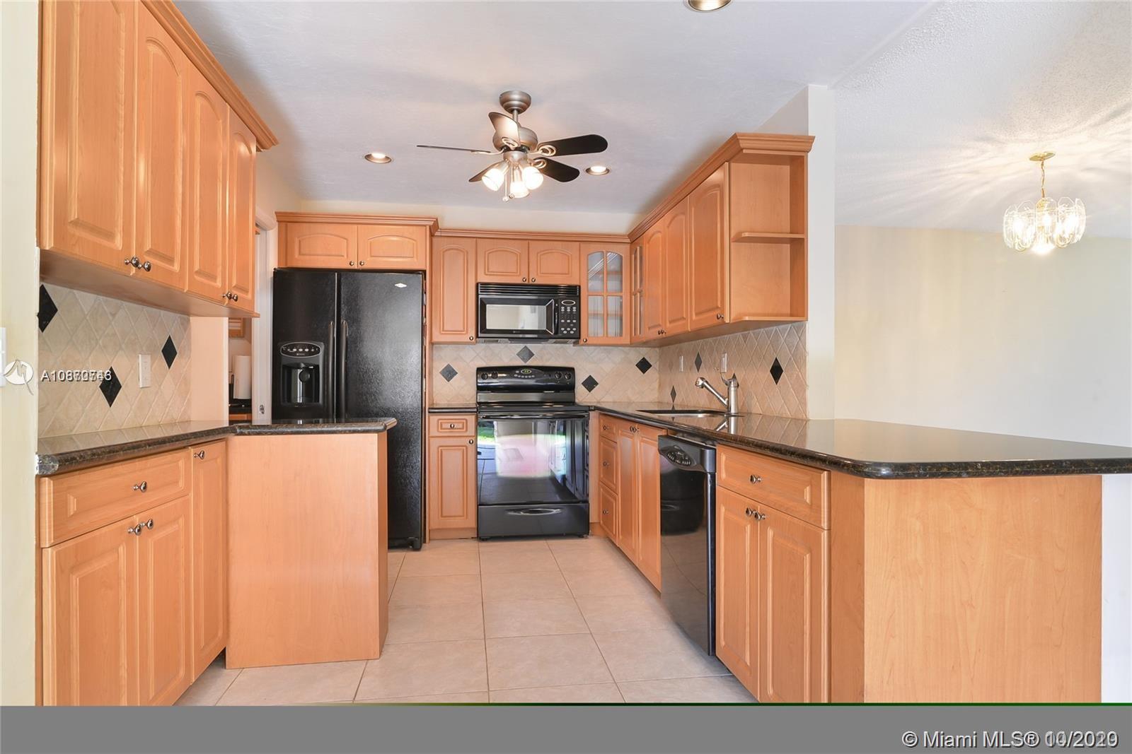 501 St Andrews Road, Unit 65 Hollywood, FL 33021 - Photo 3 of 7 Gallery Image 3
