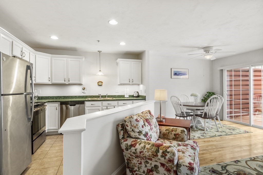 7 Village Way, Unit 7 Rutland, MA 01543 - Photo 11 of 36