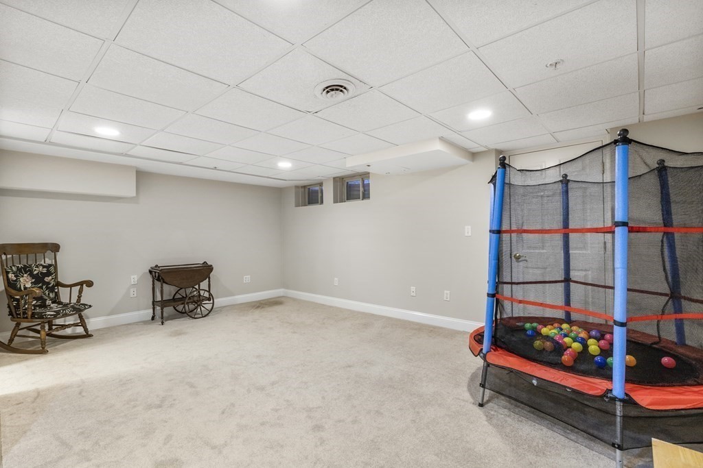 7 Village Way, Unit 7 Rutland, MA 01543 - Photo 23 of 36