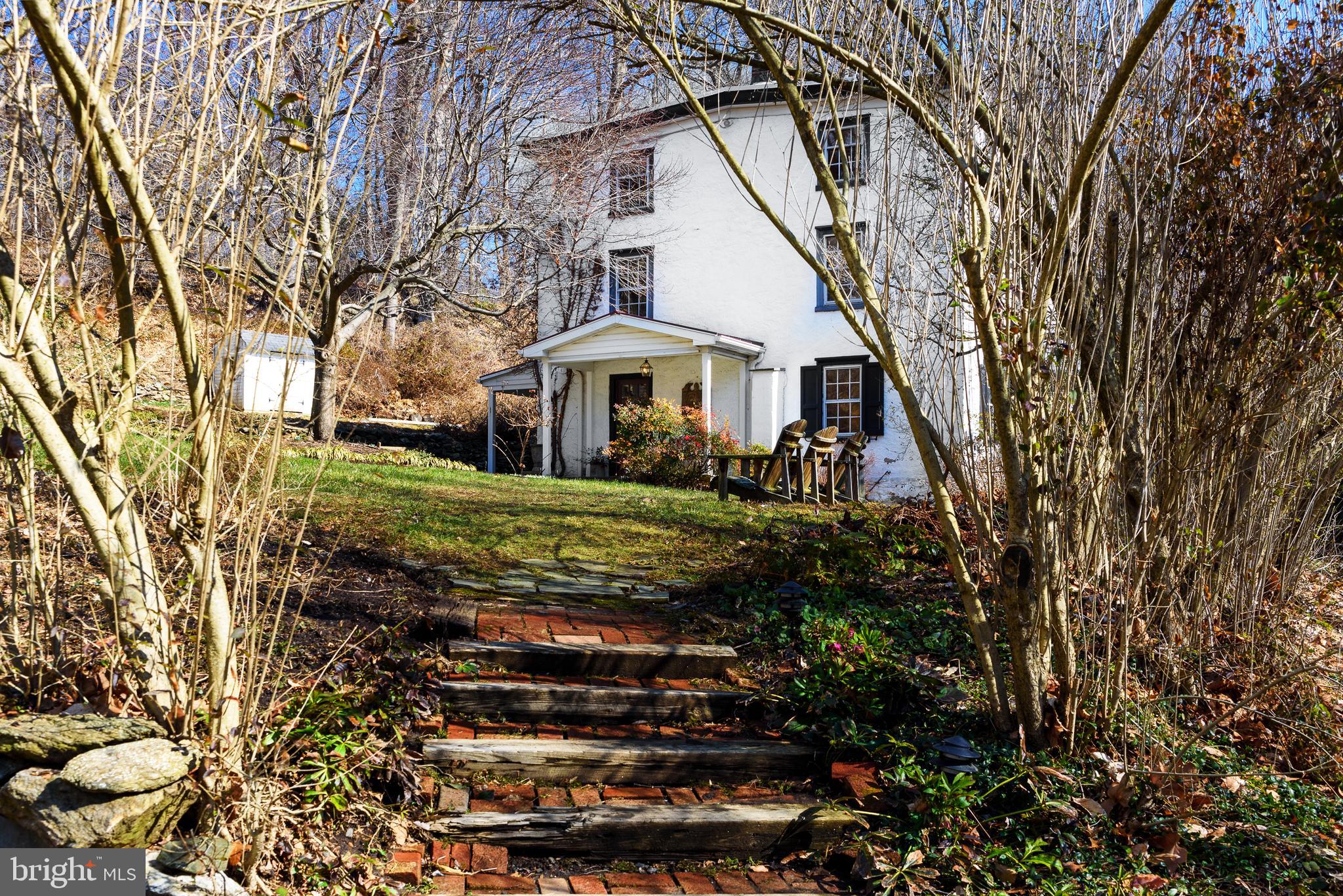 1140 Old Ford Road Huntingdon Valley, PA 19006 - Photo 2 of 25 Exterior Side