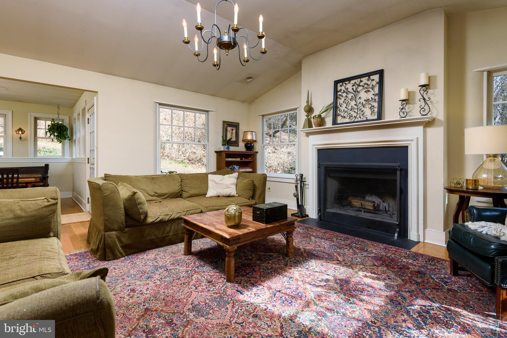 1140 Old Ford Road Huntingdon Valley, PA 19006 - Photo 4 of 25 Great room