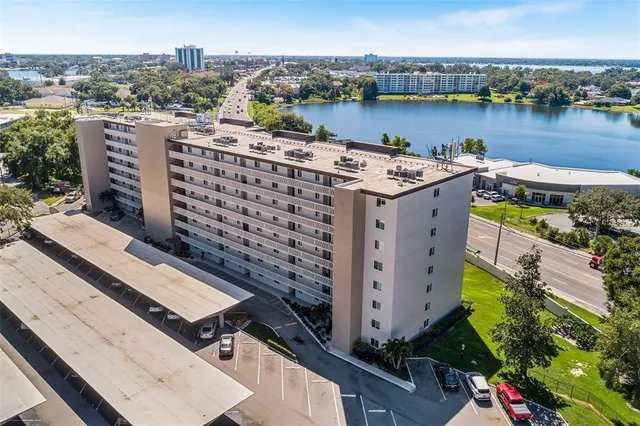 $120,000 | 1776 6th Street Northwest, Unit 409, Winter Haven, FL 33881