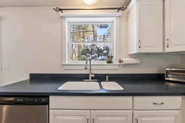 $340,000 | 20 Ward Circle, Unit 20, Brunswick, ME 04011