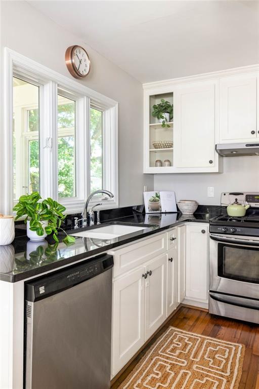2406 Woodridge Drive Decatur, GA 30033 - Photo 14 of 37