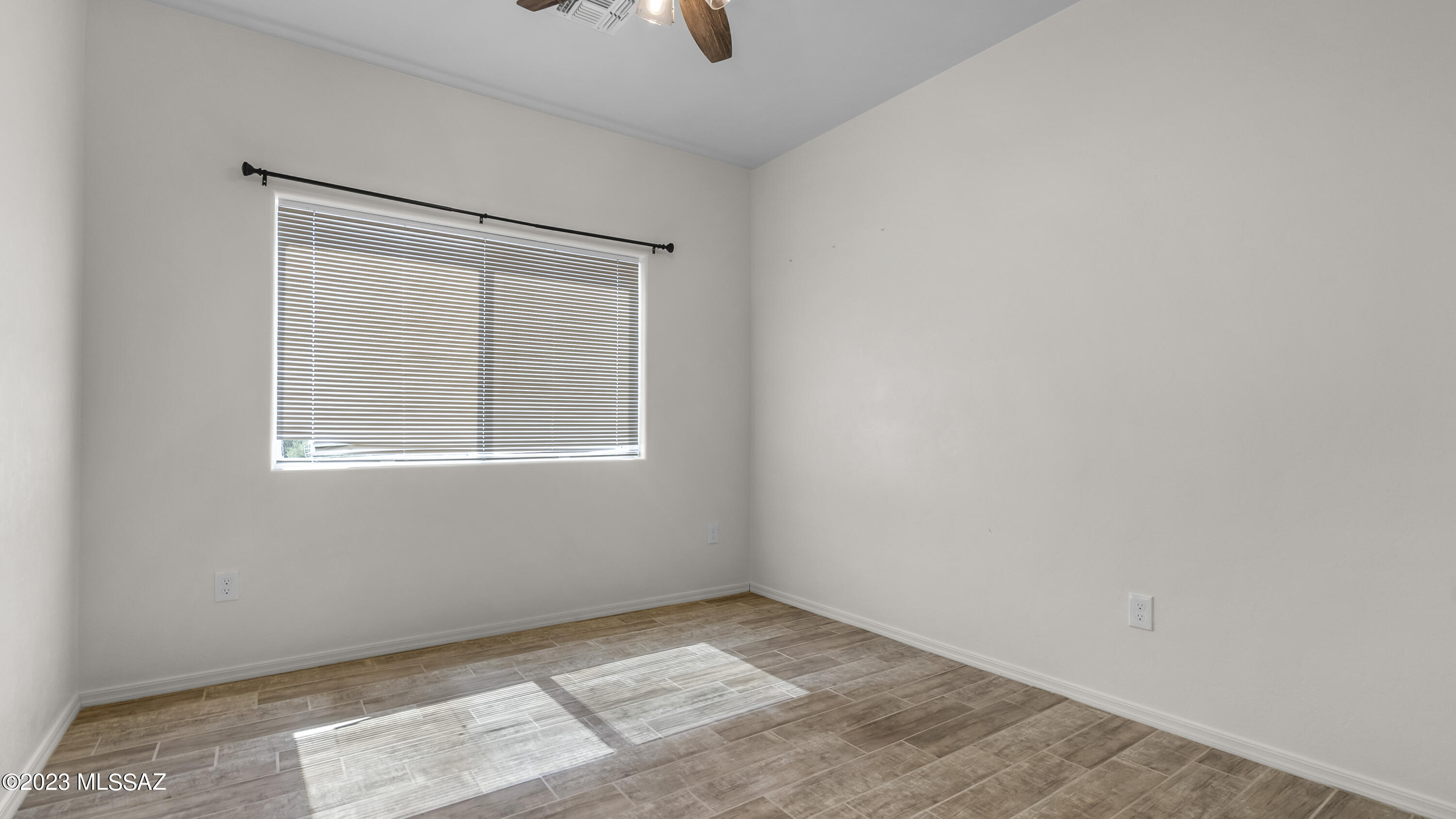 1621 Duelo Court Rio Rico, AZ 85648 - Photo 11 of 23