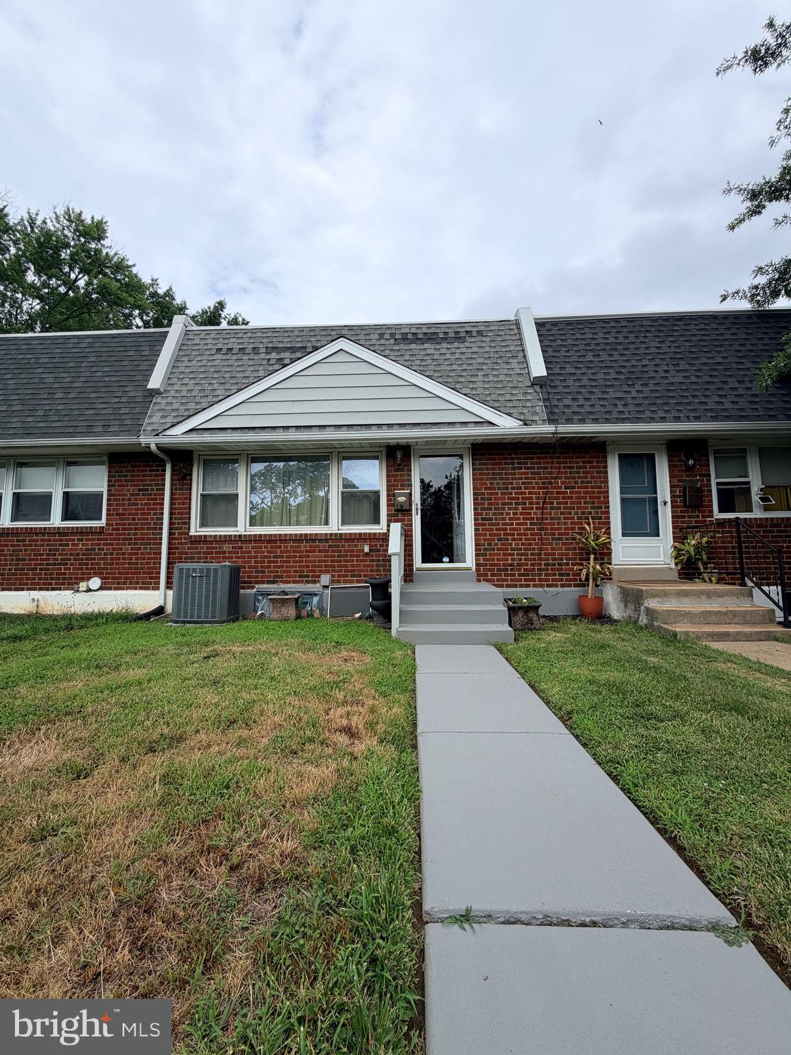 107 Wiltshire Road Claymont, DE 19703 - Photo 1 of 20