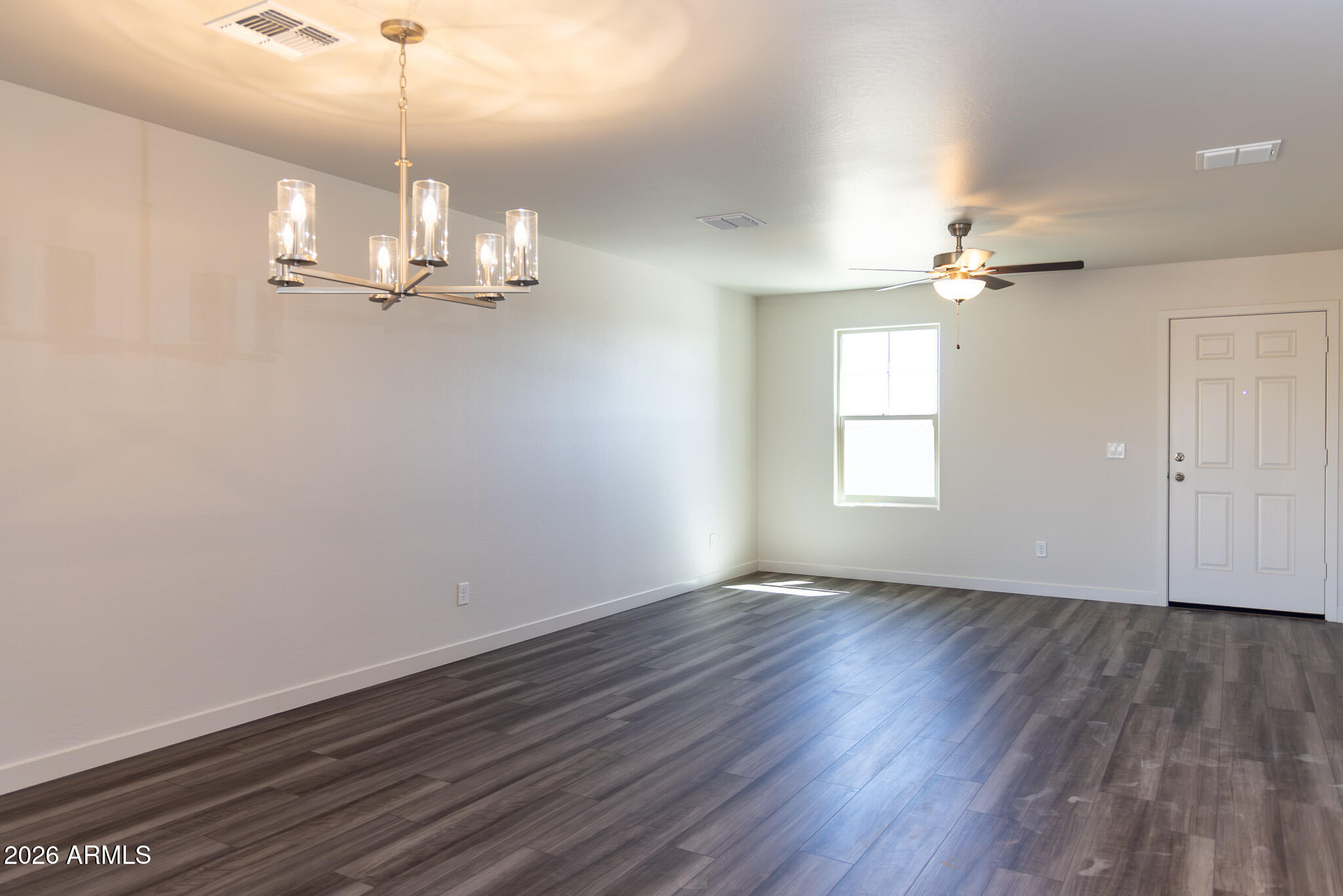 17155 North Lariat Road Maricopa, AZ 85138 - Photo 13 of 52 Great Room