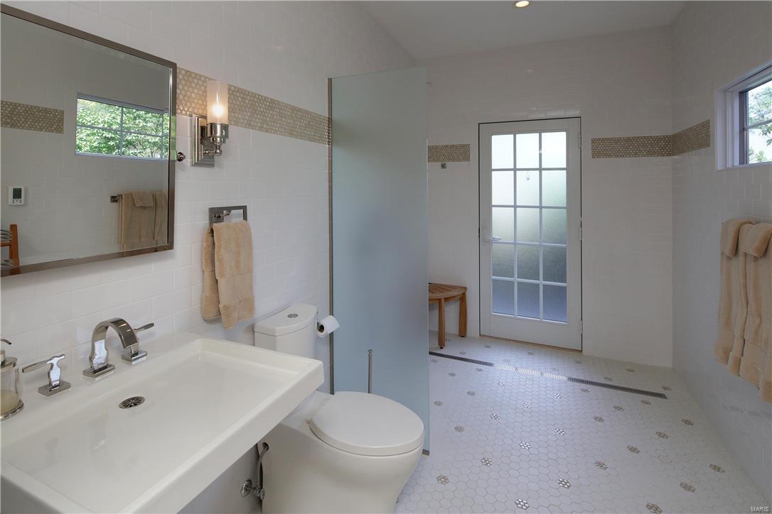 5 Arbor Road Olivette, MO 63132 - Photo 23 of 48 Gallery Image 23