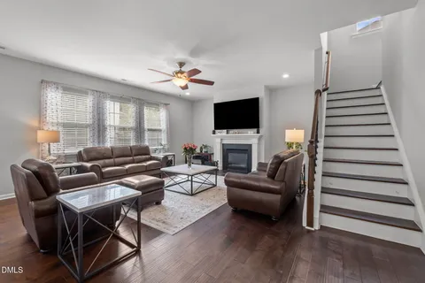 $579,900 | 621 Wellwater Avenue, Durham, NC 27703