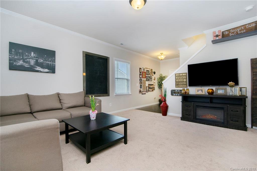9819 Paper Tree Road Charlotte, NC 28227 - Photo 6 of 34 Gallery Image 6