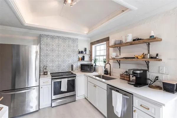 $3,500 | 2826 Marlette Street, Sarasota, FL 34231