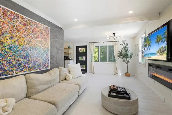 $3,500 | 2826 Marlette Street, Sarasota, FL 34231