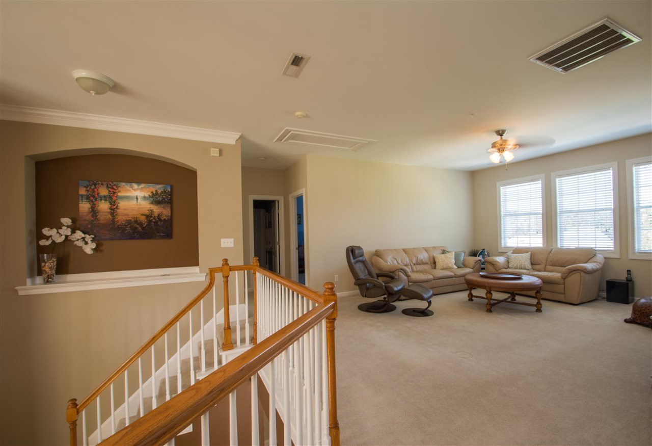 10125 Darling Street Raleigh, NC 27613 - Photo 23 of 25 Loft