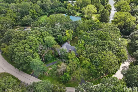 $775,000 | 23785 Barnswallow Lane, Wauconda, IL 60084