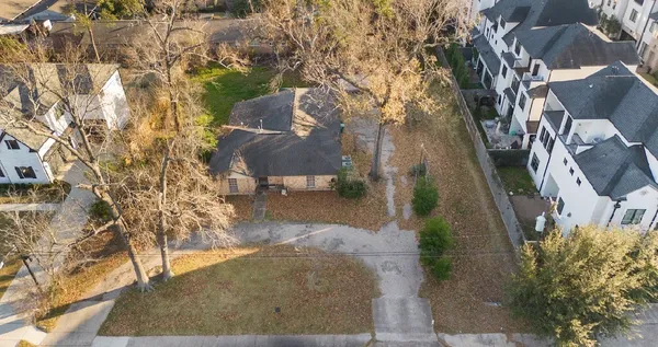 $1,100,000 | 7921 Westwood Drive, Houston, TX 77055