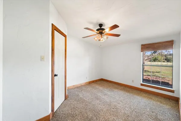 $615,000 | 340 Farm To Market 27, Fairfield, TX 75840