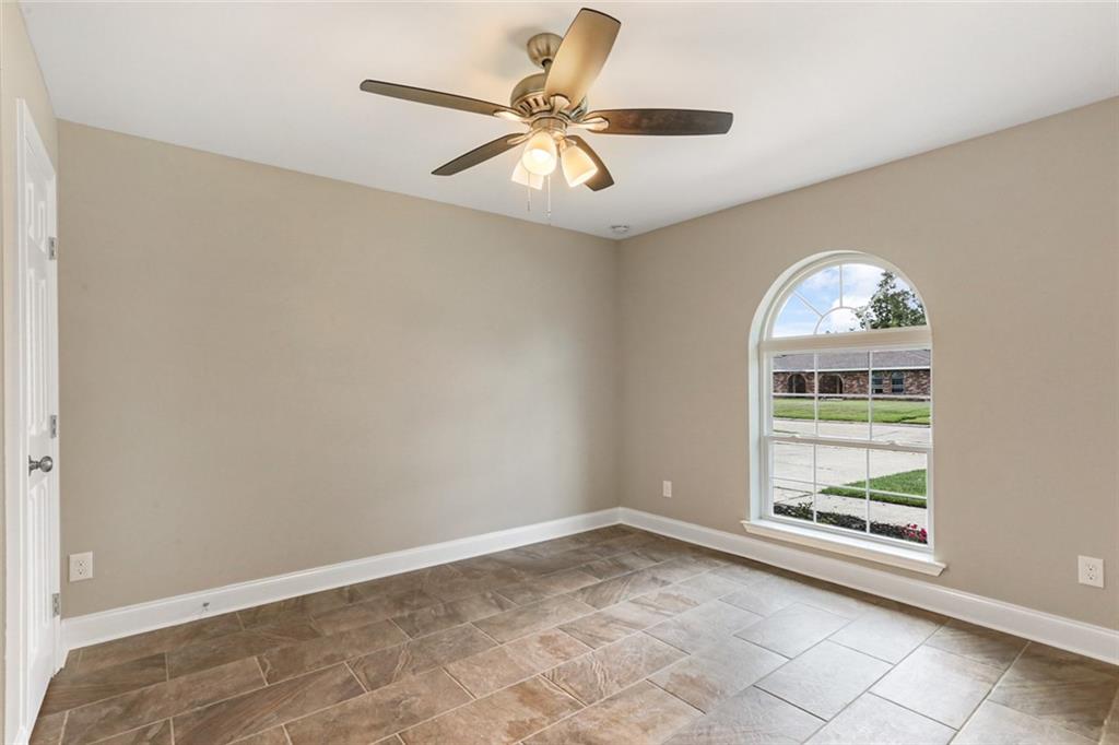 234 Somerset Road Laplace, LA 70068 - Photo 18 of 22 Gallery Image 18