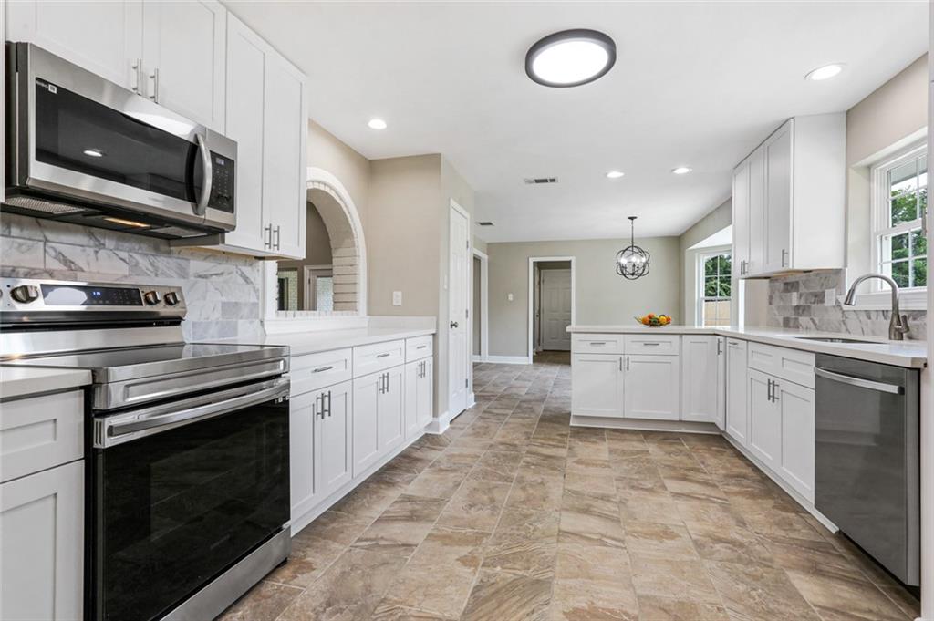 234 Somerset Road Laplace, LA 70068 - Photo 7 of 22 Gallery Image 7