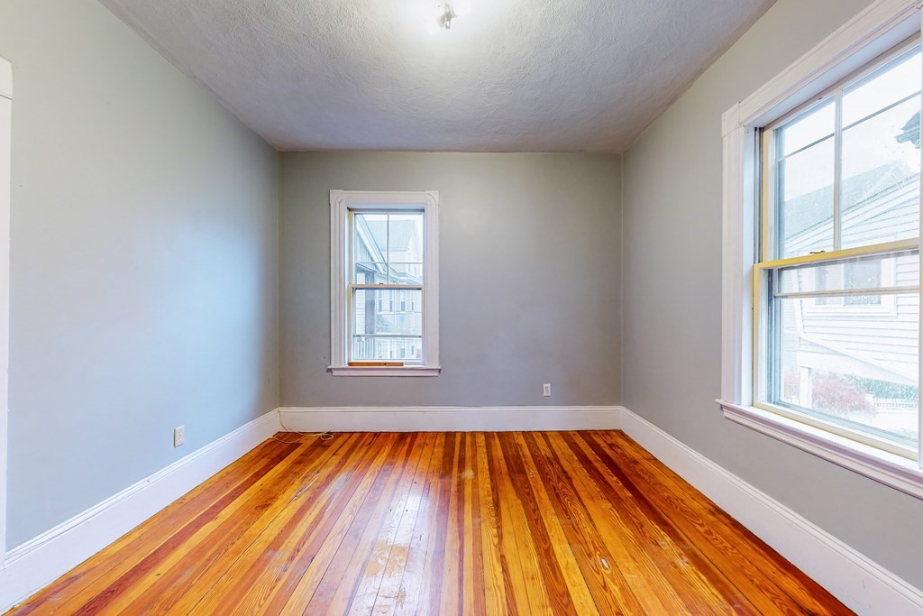 15 Windsor Road Somerville, MA 02144 - Photo 28 of 39 Gallery Image 28