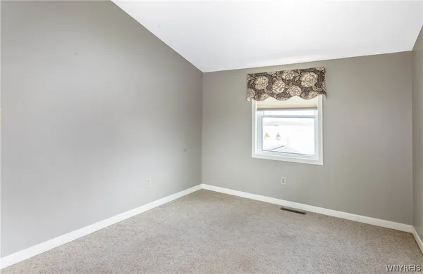 $325,000 | 3944 Taylor Hill Road, Ridgeway, NY 14411