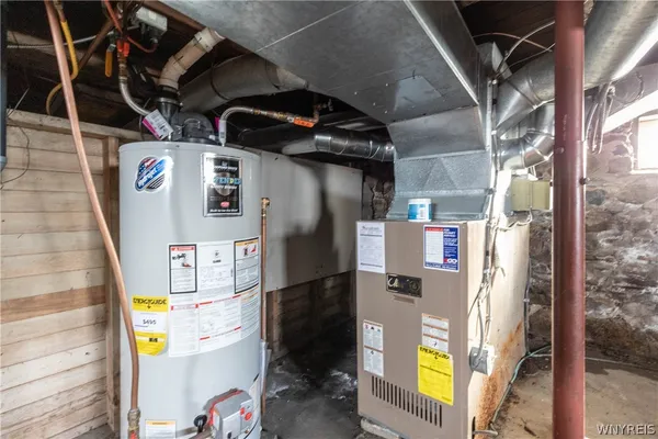 $325,000 | 3944 Taylor Hill Road, Ridgeway, NY 14411